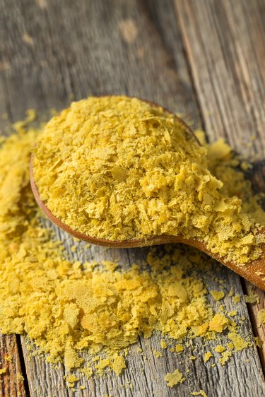 Raw Yellow Organic Nutritional Yeast