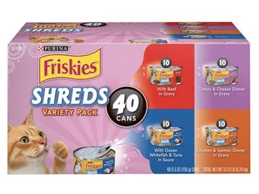 Friskies Shreds in Gravy Variety Pack