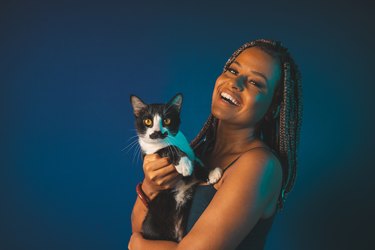 Do Single Women Really Love Cats More Than Other People? | Cuteness