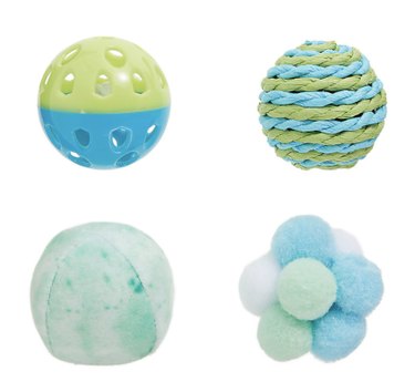 four-pack cat ball toys