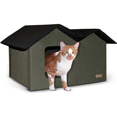 K&H Pet Products Extra-Wide Outdoor Unheated Kitty House