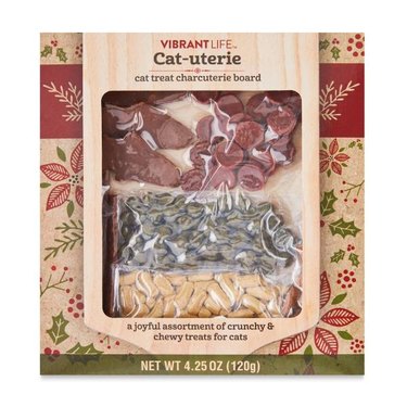 A package of Vibrant Life Holiday Cat-Uterie Board with Assorted Dry Crunchy and Chewy Cat Treats