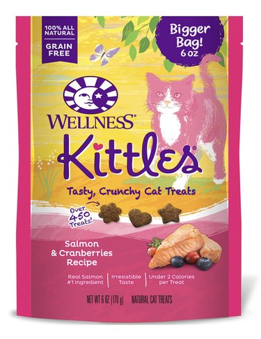 Wellness Kittles Grain-Free Salmon & Cranberries Recipe Crunchy Cat Treats, 6-oz Bag