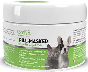 TOMLYN Pill-Masker Original Bacon-Flavored Paste for Dogs & Cats, 4-oz. Jar