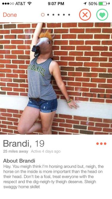 Girl's Tinder bio