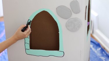 Drawing faux stones around window
