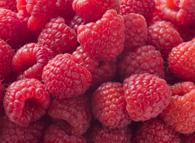 Raspberries pattern